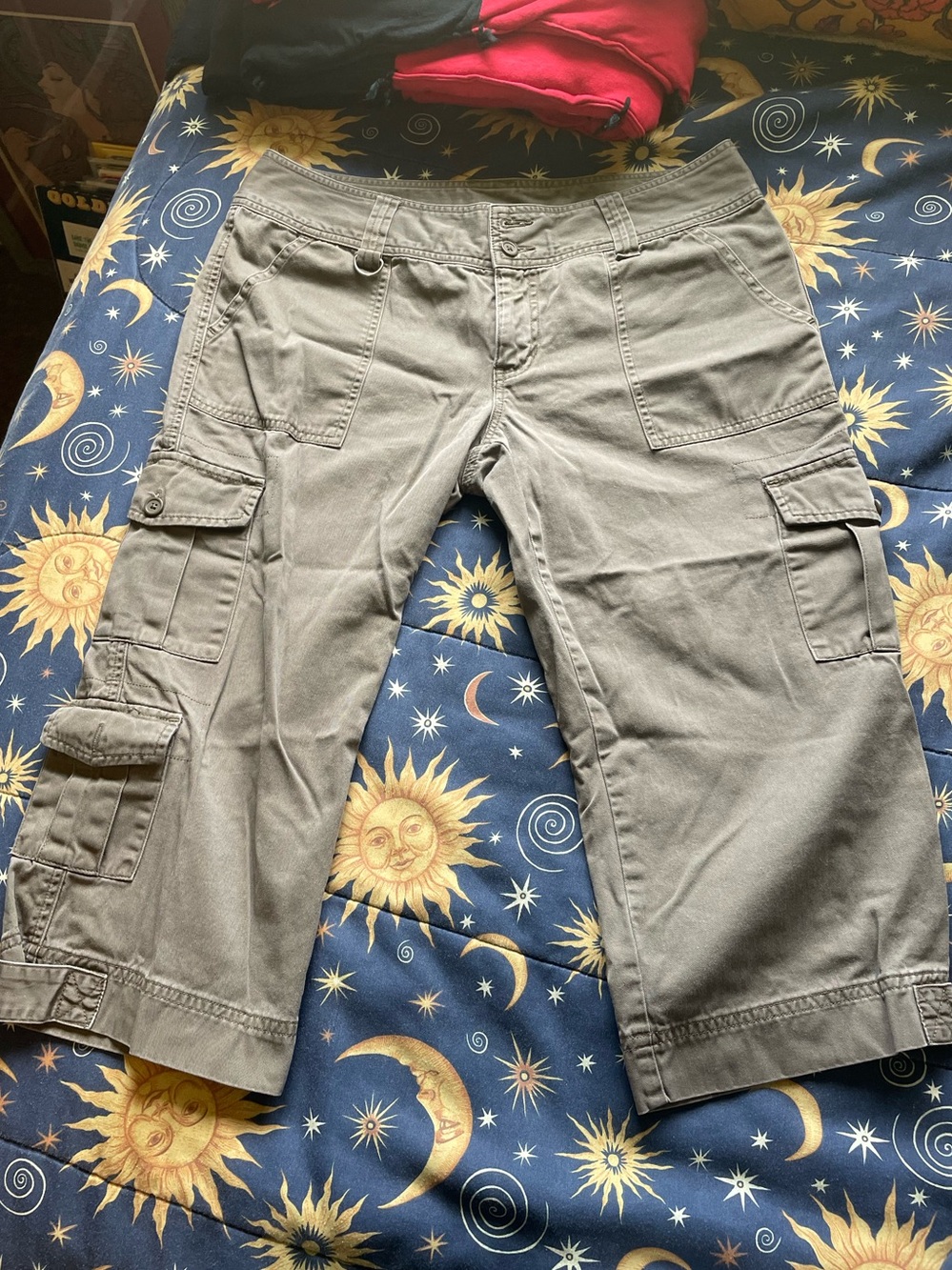 VTG Y2K OP cargo capri shorts